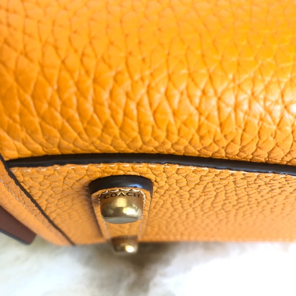 Authentic Brand New Coach Rogue 25 C5575 In Colorblock Brass/Papaya Multi - Picture 11 of 15